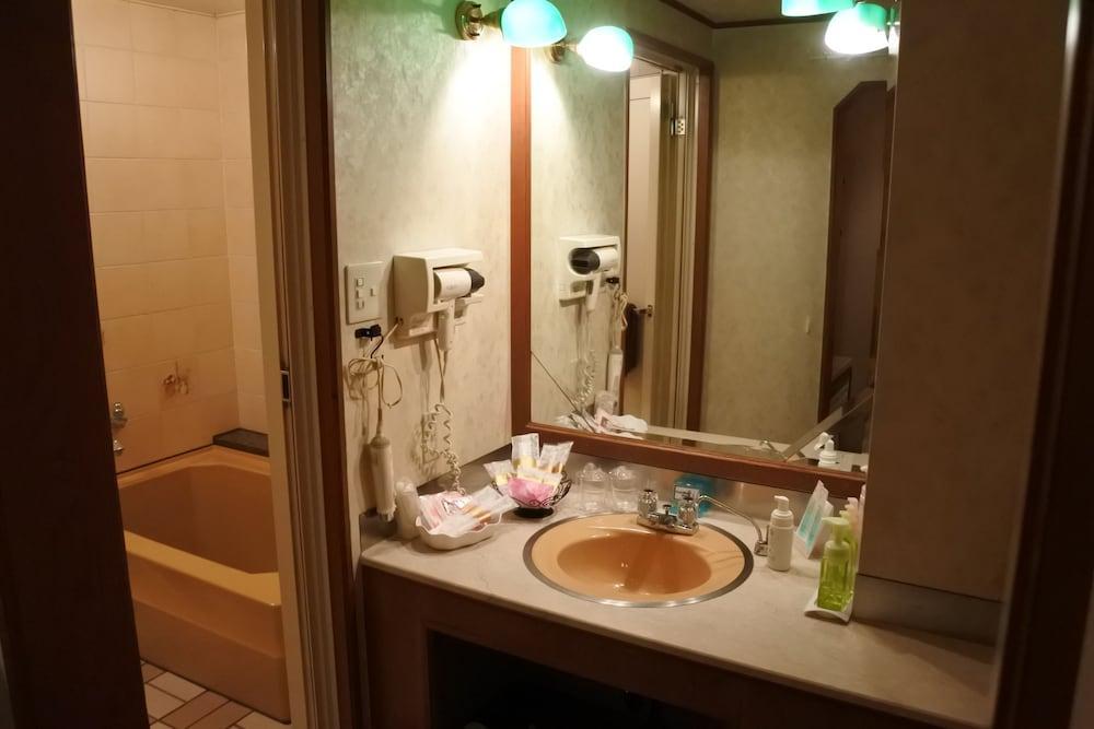 Hotel Dressy (Adults Only) Himeji Eksteriør billede