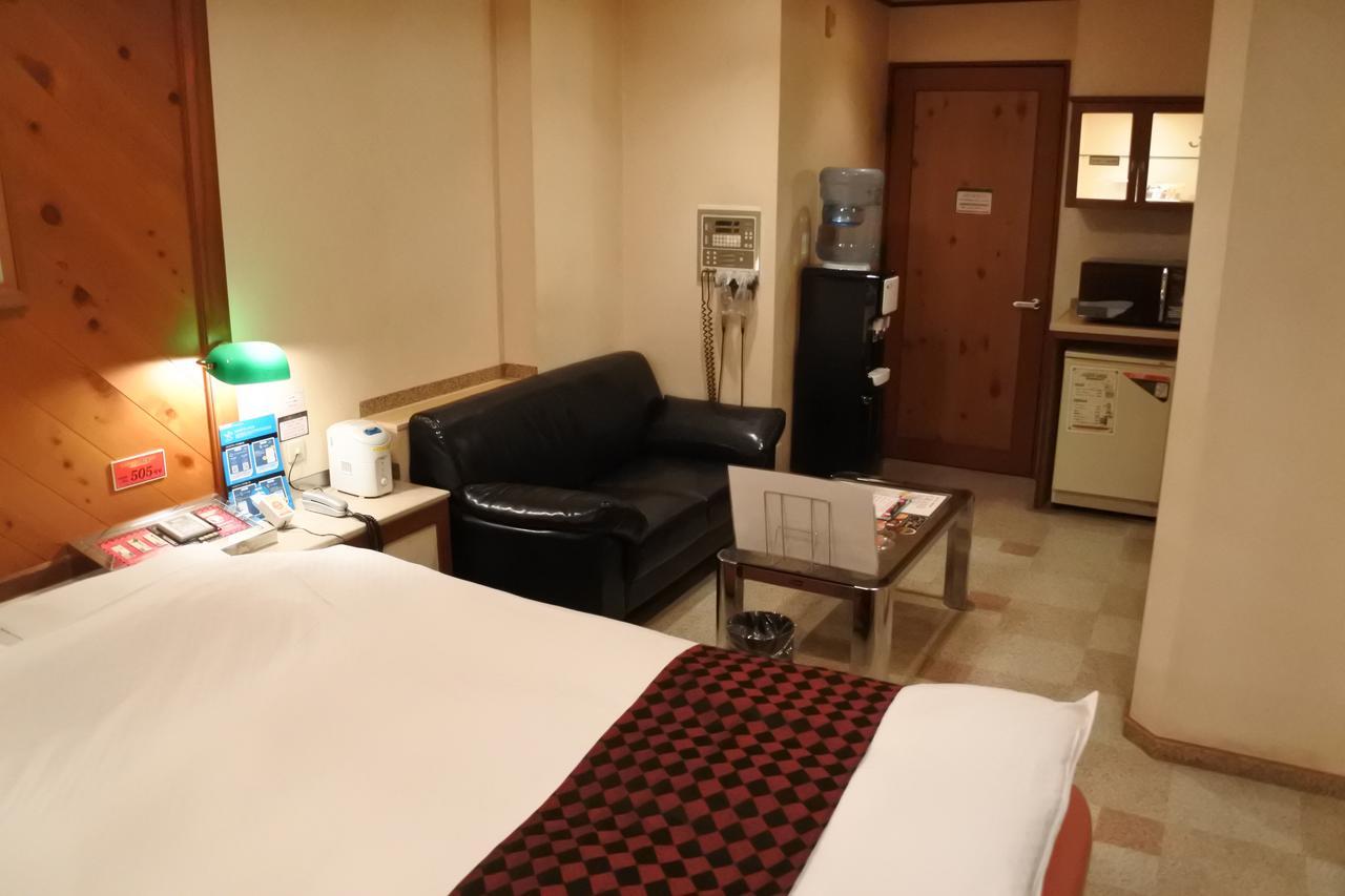 Hotel Dressy (Adults Only) Himeji Eksteriør billede